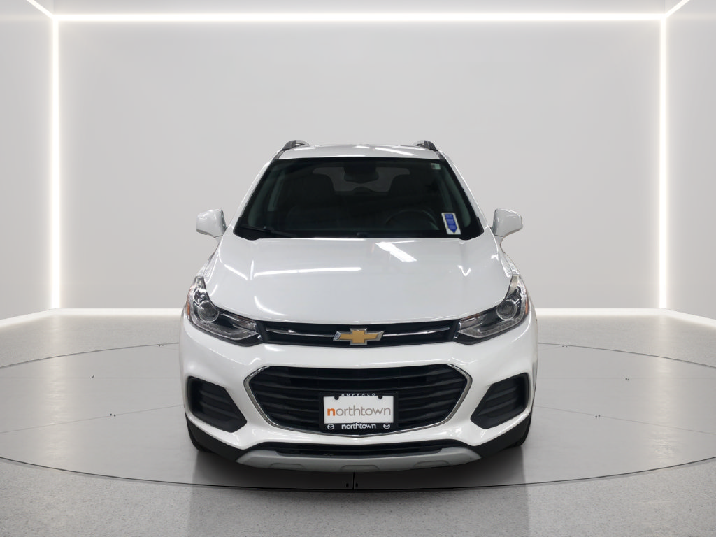 Used 2020 Chevrolet Trax LT w/ LT Convenience Package AWD/4WD image 6