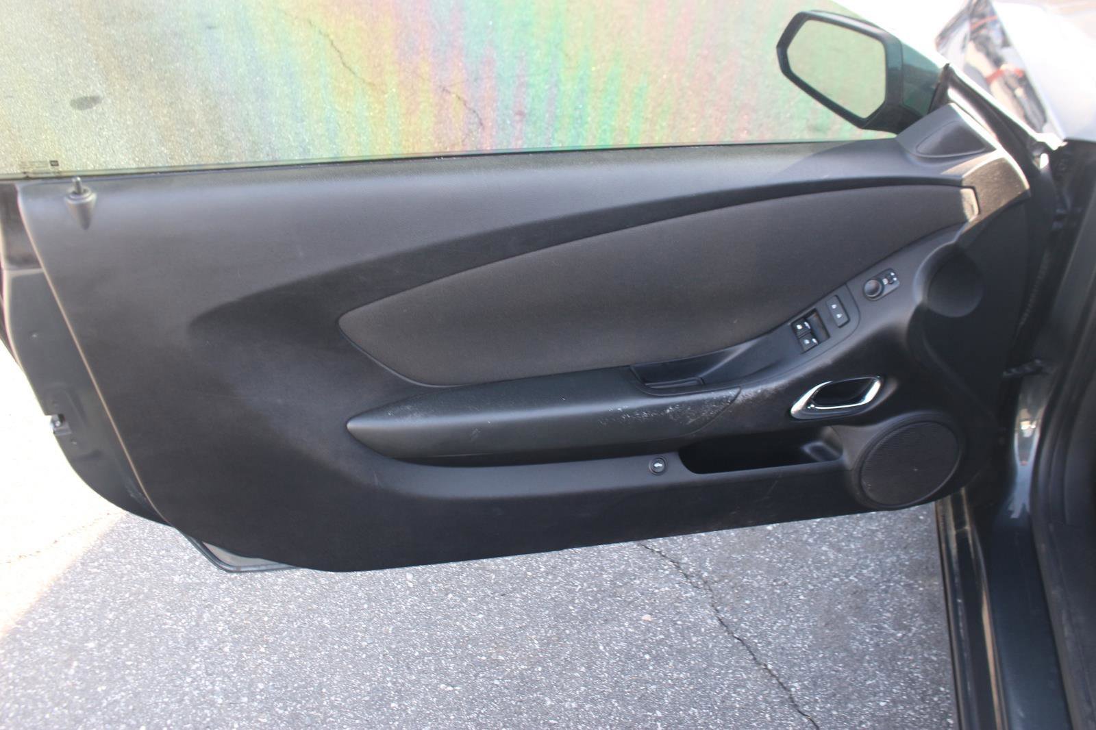 Used 2015 Chevrolet Camaro LT w/ 1LT Preferred Package image 10