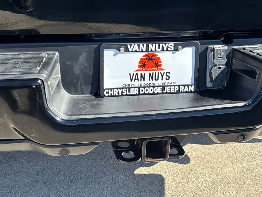 Used 2020 RAM 3500 Limited w/ Max Tow Package image 9