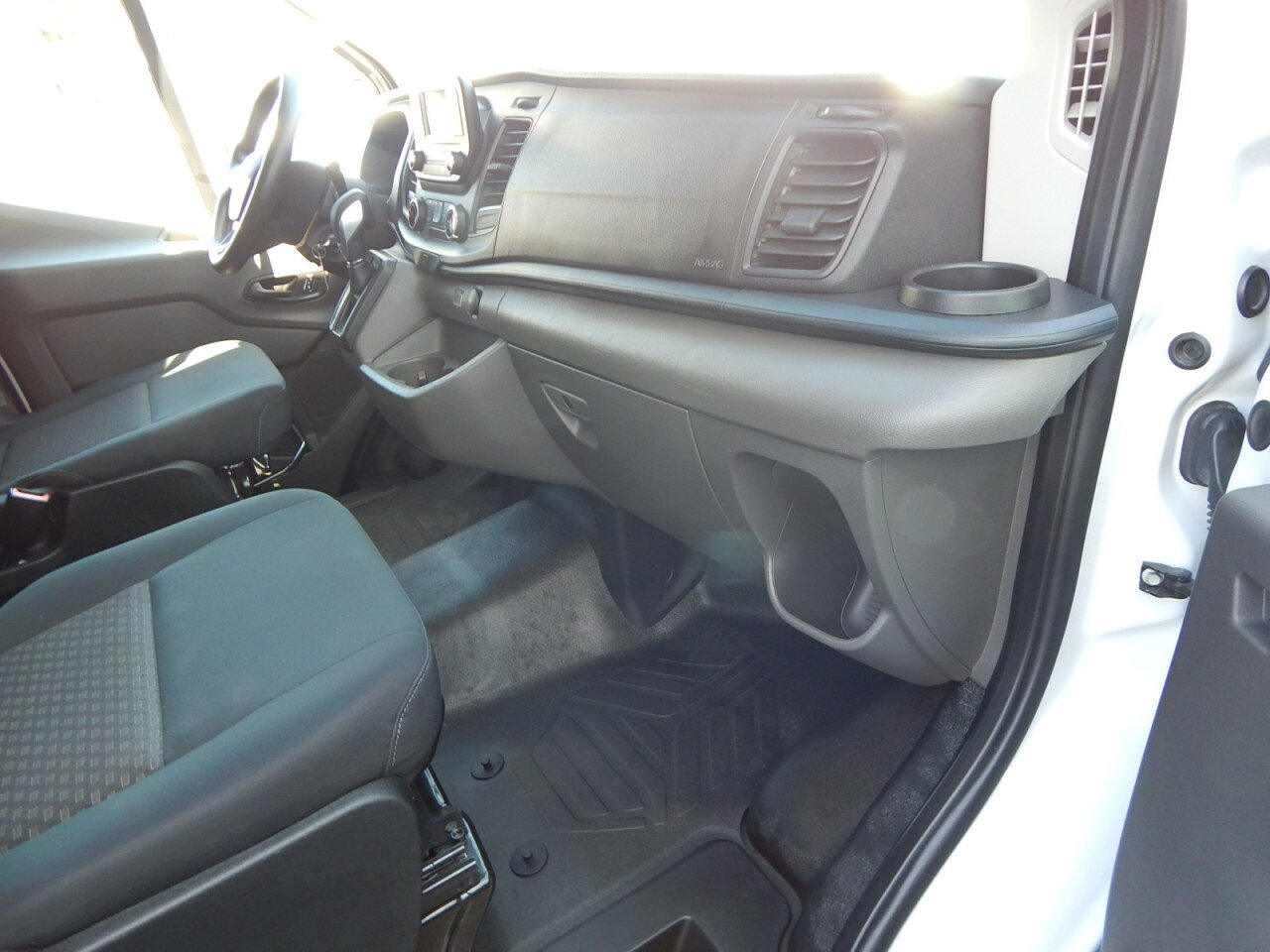 Used 2025 Ford Transit 250 Low Roof w/ Exterior Upgrade Package RWD image 22