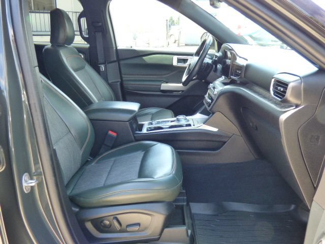 Used 2022 Ford Explorer Timberline w/ Timberline Technology Package AWD/4WD image 16