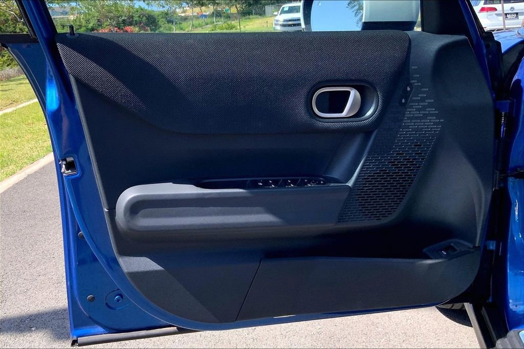 Certified 2025 MINI Cooper S image 24