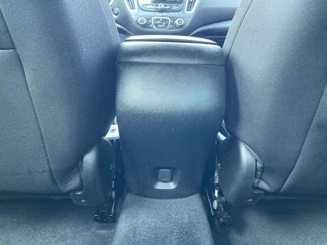 Used 2024 Chevrolet Malibu RS FWD image 21