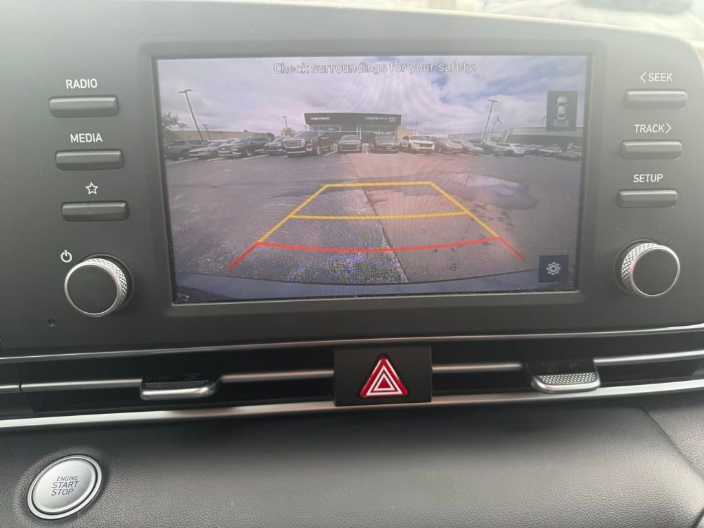 Used 2021 Hyundai Elantra SEL FWD image 10