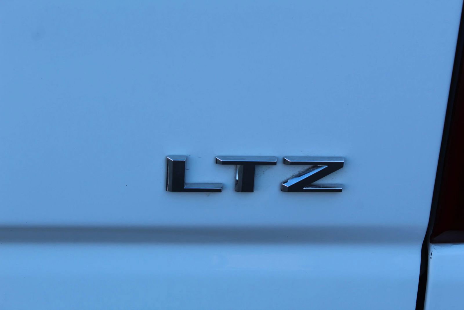 Used 2023 Chevrolet Silverado 2500 LTZ w/ LTZ Plus Package image 37