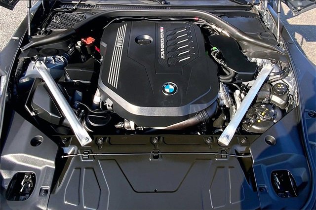 Used 2024 BMW Z4 M40i w/ Premium Package image 22