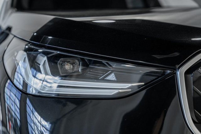 Used 2025 BMW X3 xDrive30i w/ M Sport Package image 12