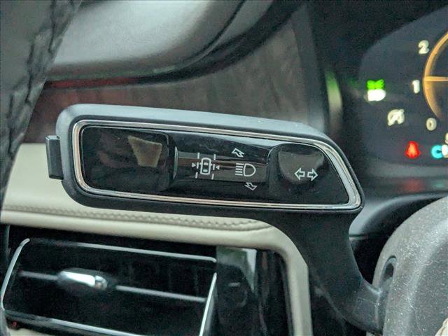 Used 2022 Lincoln Aviator Reserve w/ Equipment Group 201A image 6