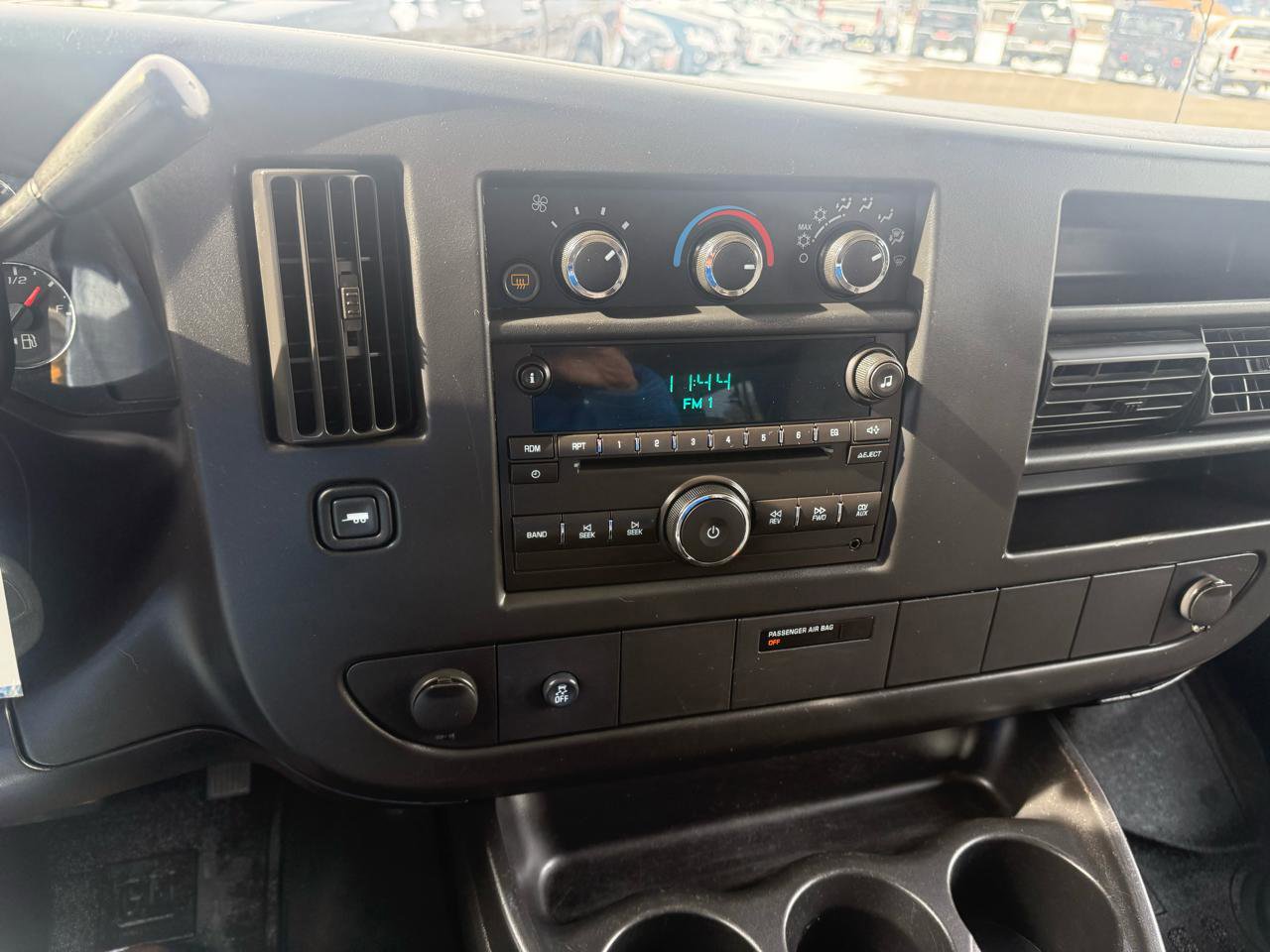 Used 2014 Chevrolet Express 1500 LT w/ LT Preferred Equipment Group image 16