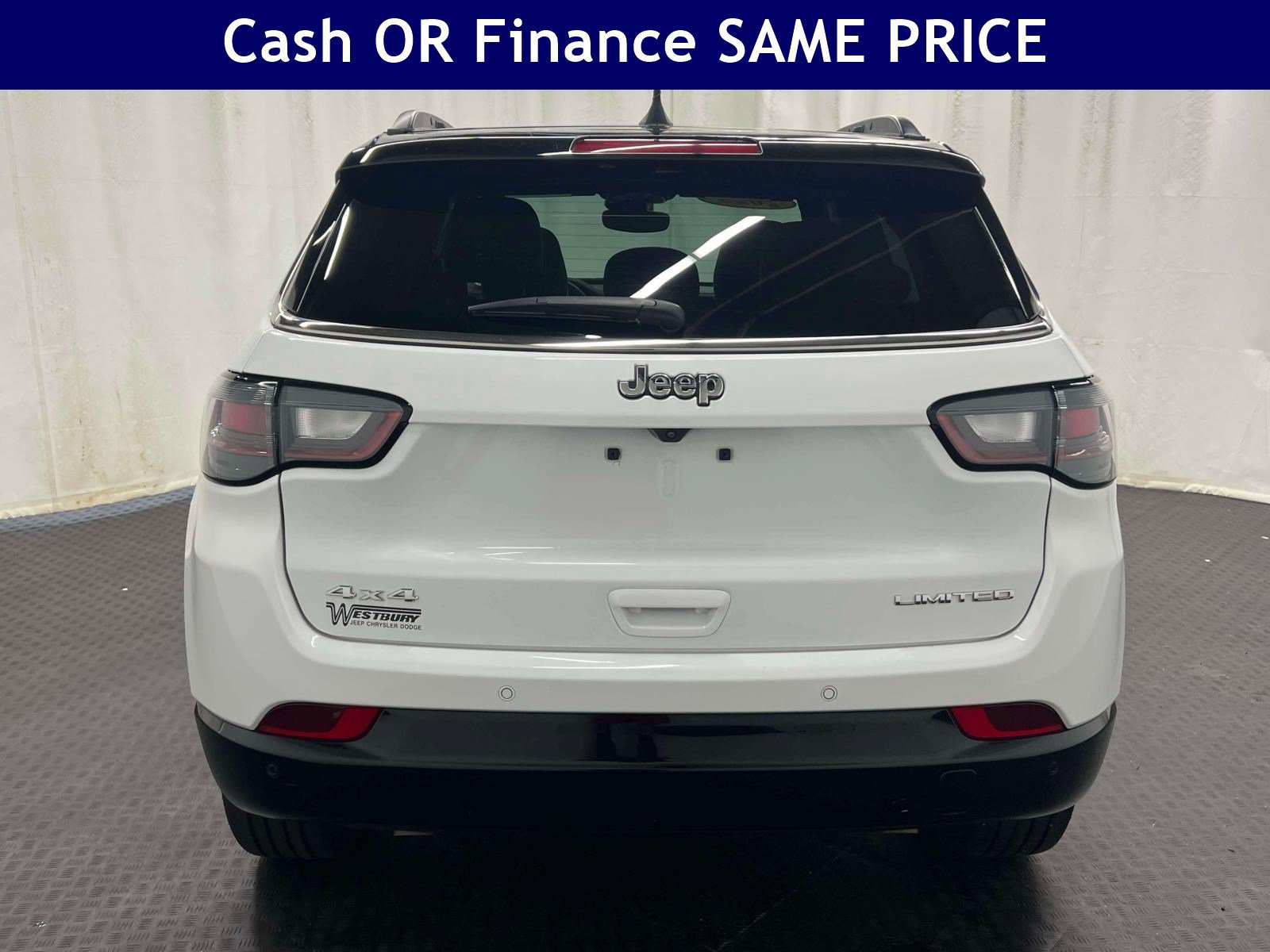 Certified 2025 Jeep Compass Limited w/ Elite Group AWD/4WD image 7