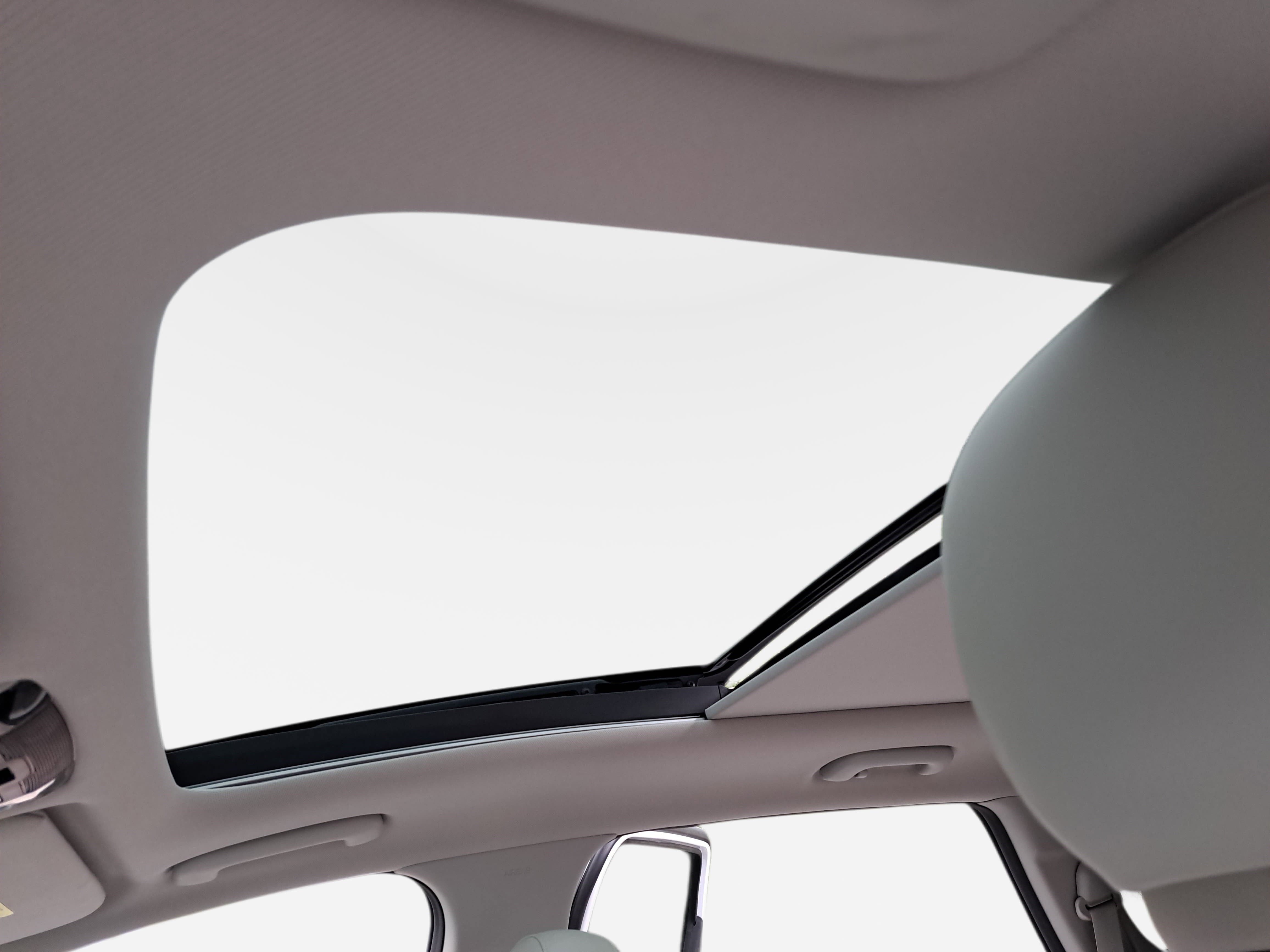 Used 2022 Kia Sorento S w/ Panoramic Sunroof Package FWD image 30