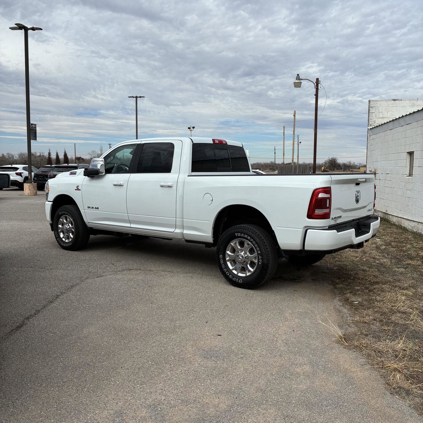 Used 2024 RAM 2500 Laramie w/ Safety Group image 20