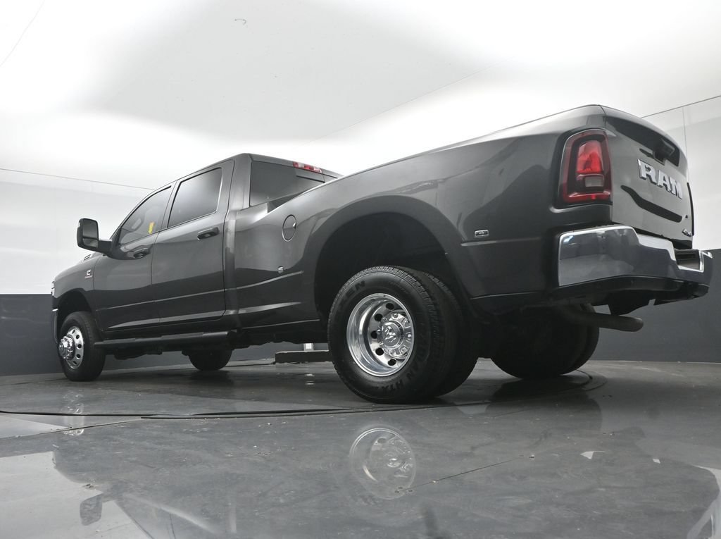 Used 2025 RAM 3500 Tradesman AWD/4WD image 60