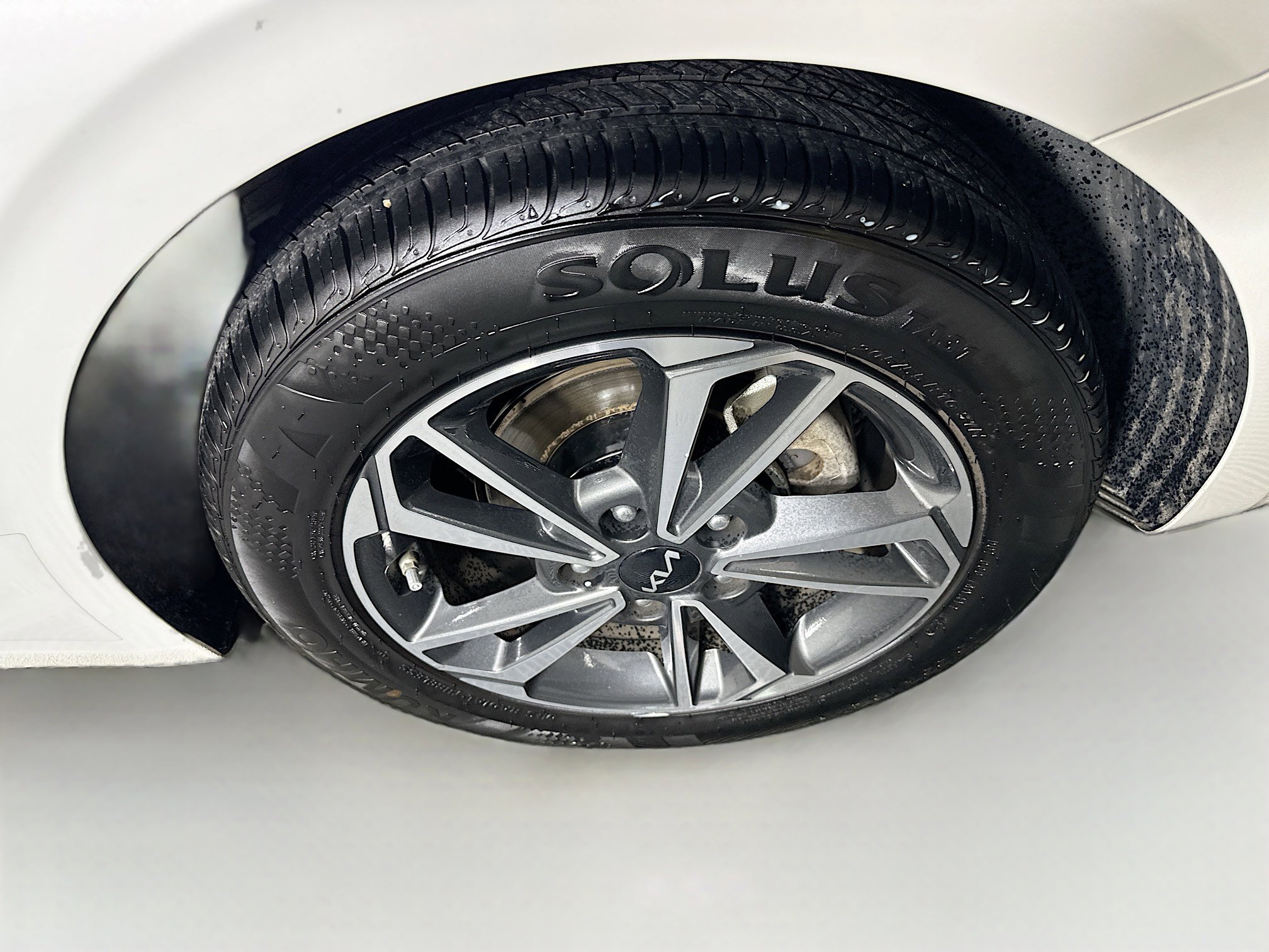 Used 2024 Kia Forte LXS image 11