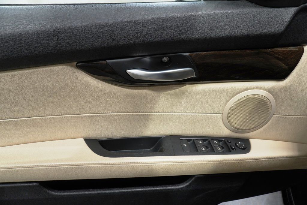 Used 2013 BMW Z4 sDrive28i image 15
