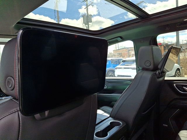 Certified 2021 Chevrolet Suburban RST w/ Luxury Package image 26