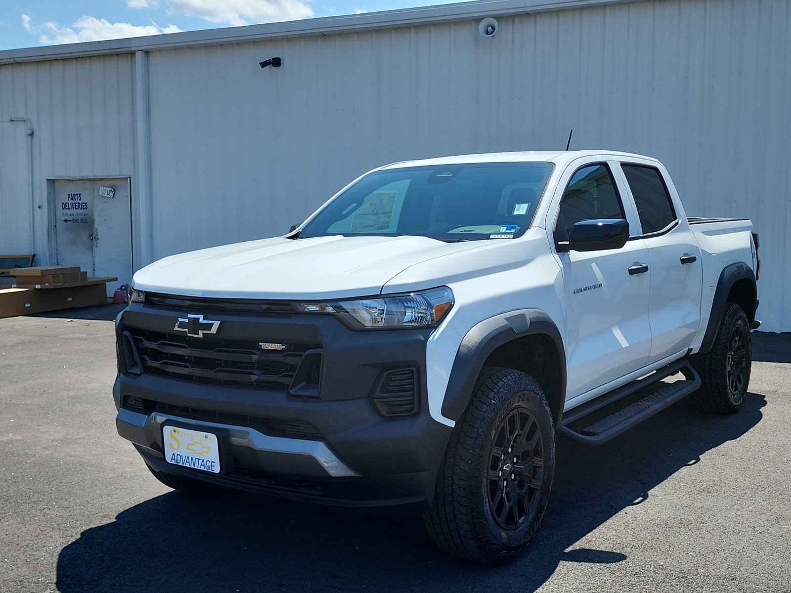 New 2026 Chevrolet Colorado Trail Boss AWD/4WD image 1