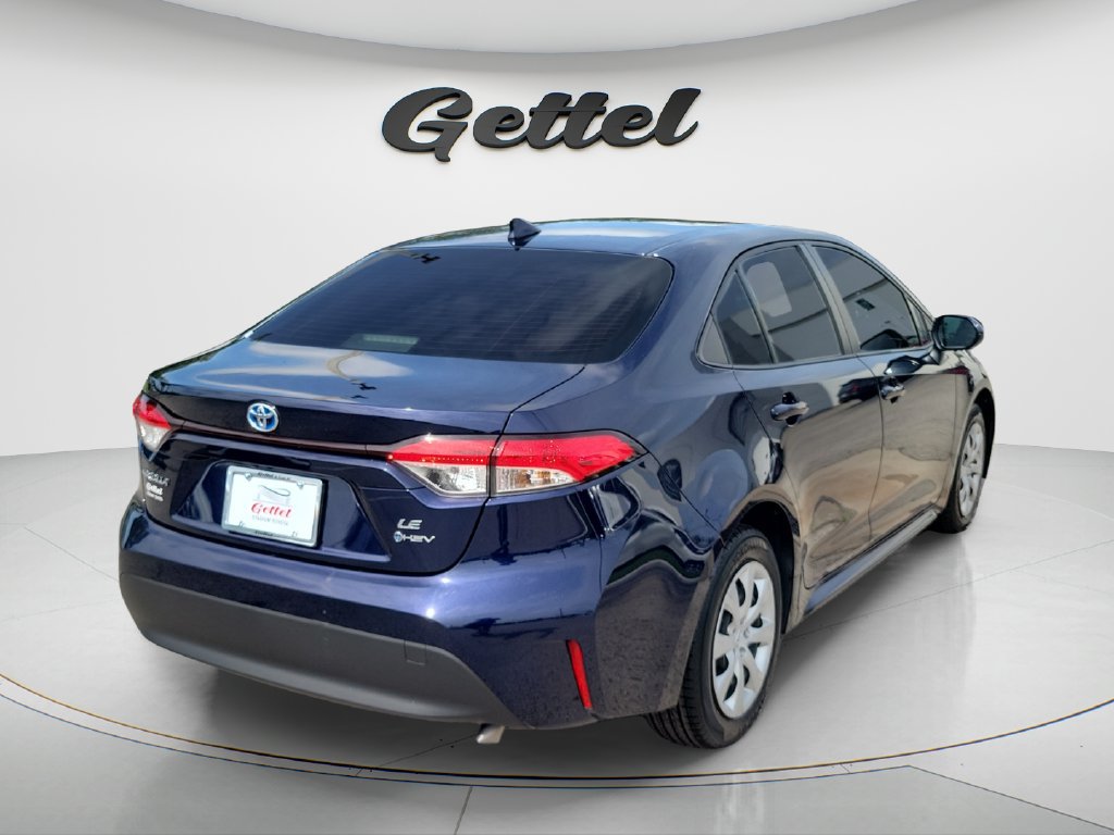 Used 2025 Toyota Corolla LE FWD image 5