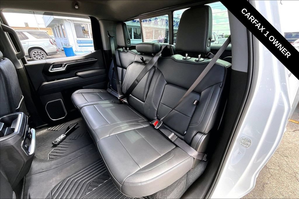 Used 2025 Chevrolet Silverado 1500 LTZ w/ Technology Package AWD/4WD image 6
