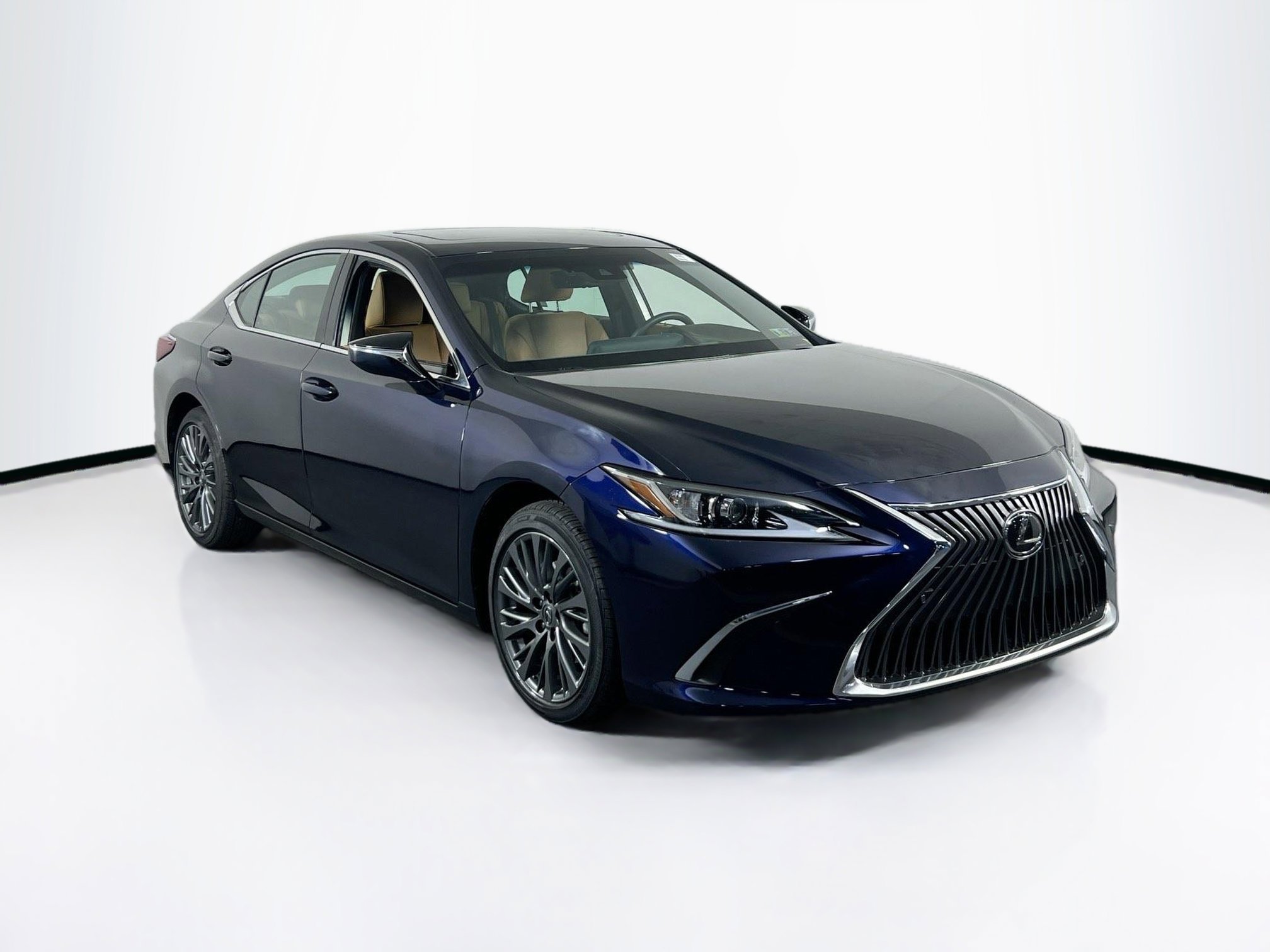 Used 2019 Lexus ES 350 w/ Premium Package image 3