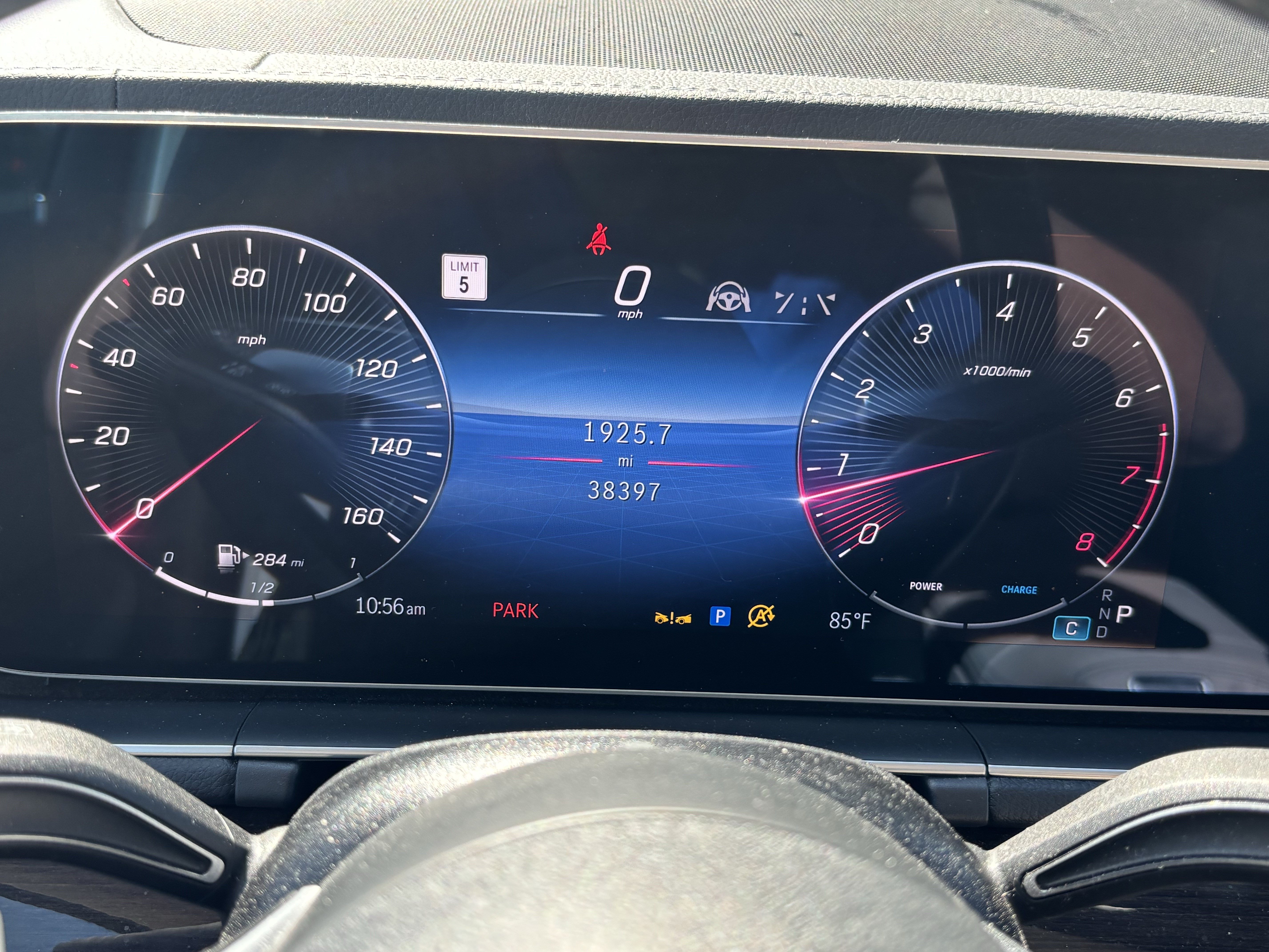 Used 2024 Mercedes-Benz GLS 450 4MATIC image 23