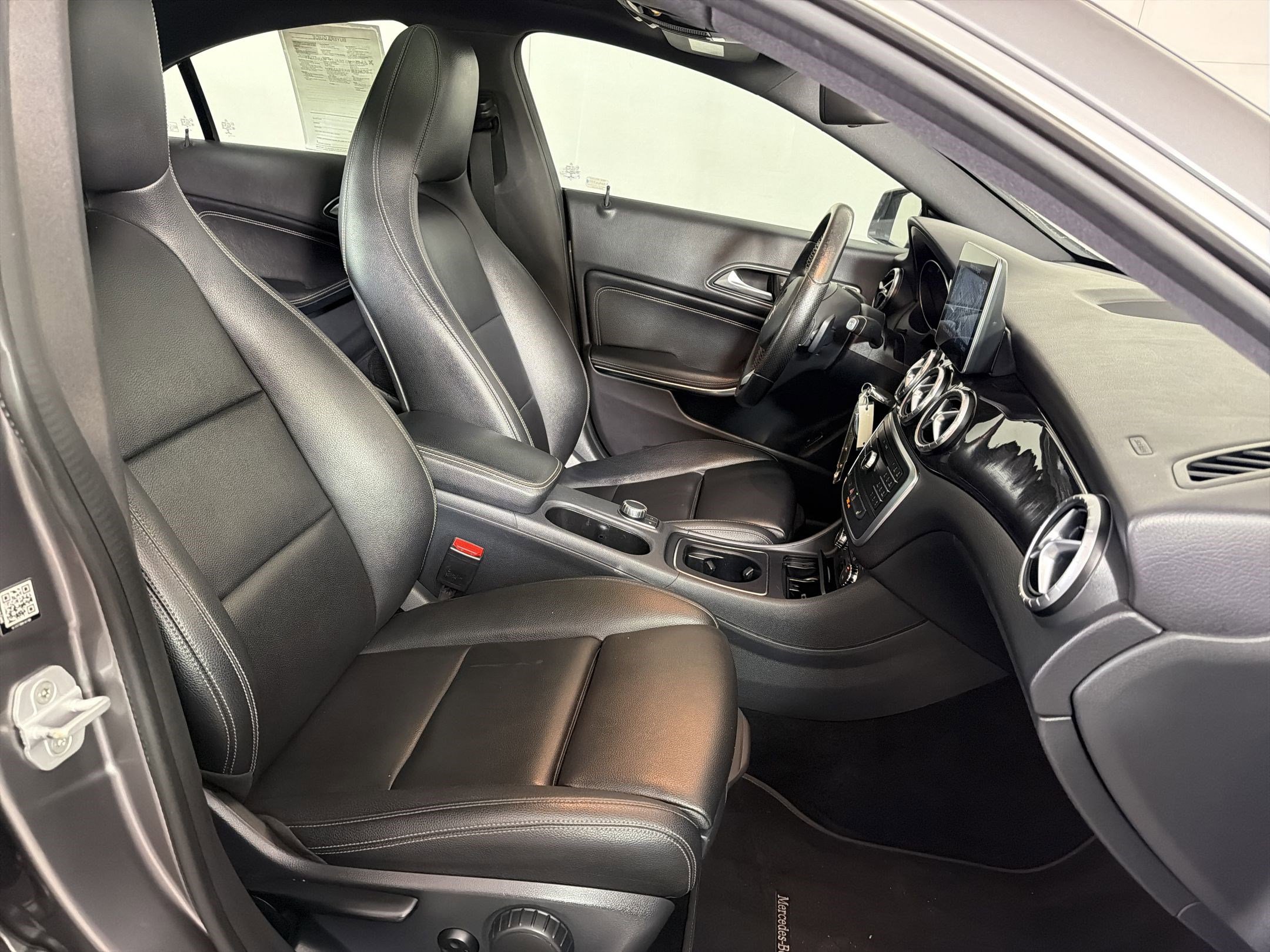 Certified 2016 Mercedes-Benz CLA 250 4MATIC image 30