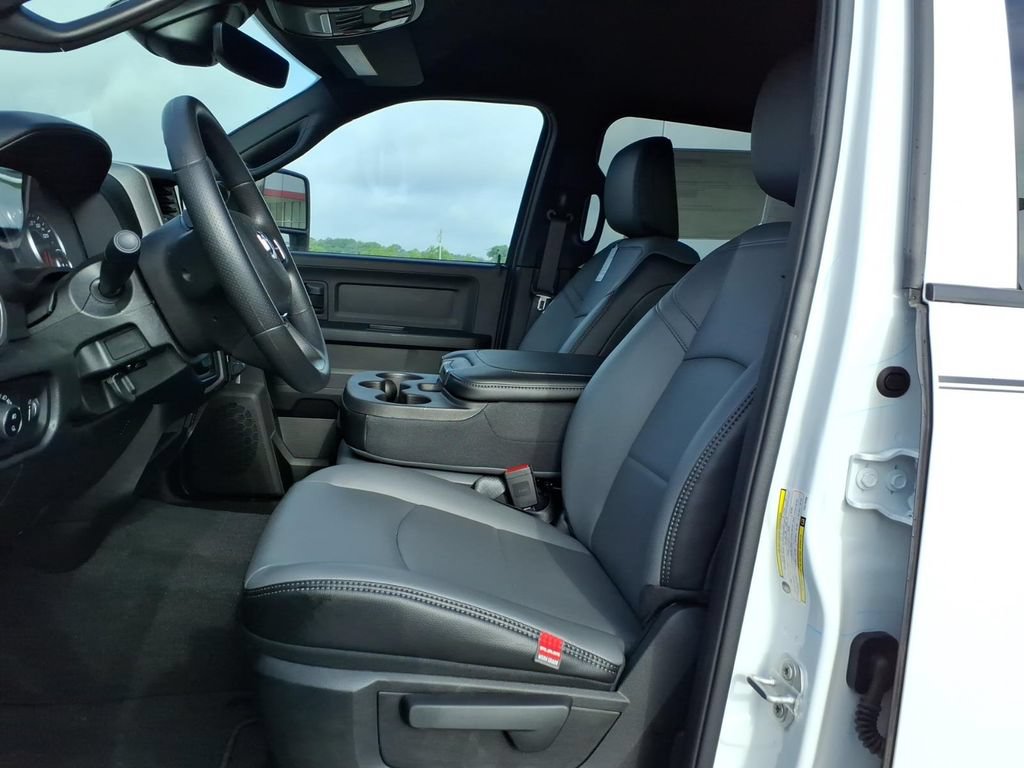 New 2026 RAM 2500 Tradesman AWD/4WD image 13