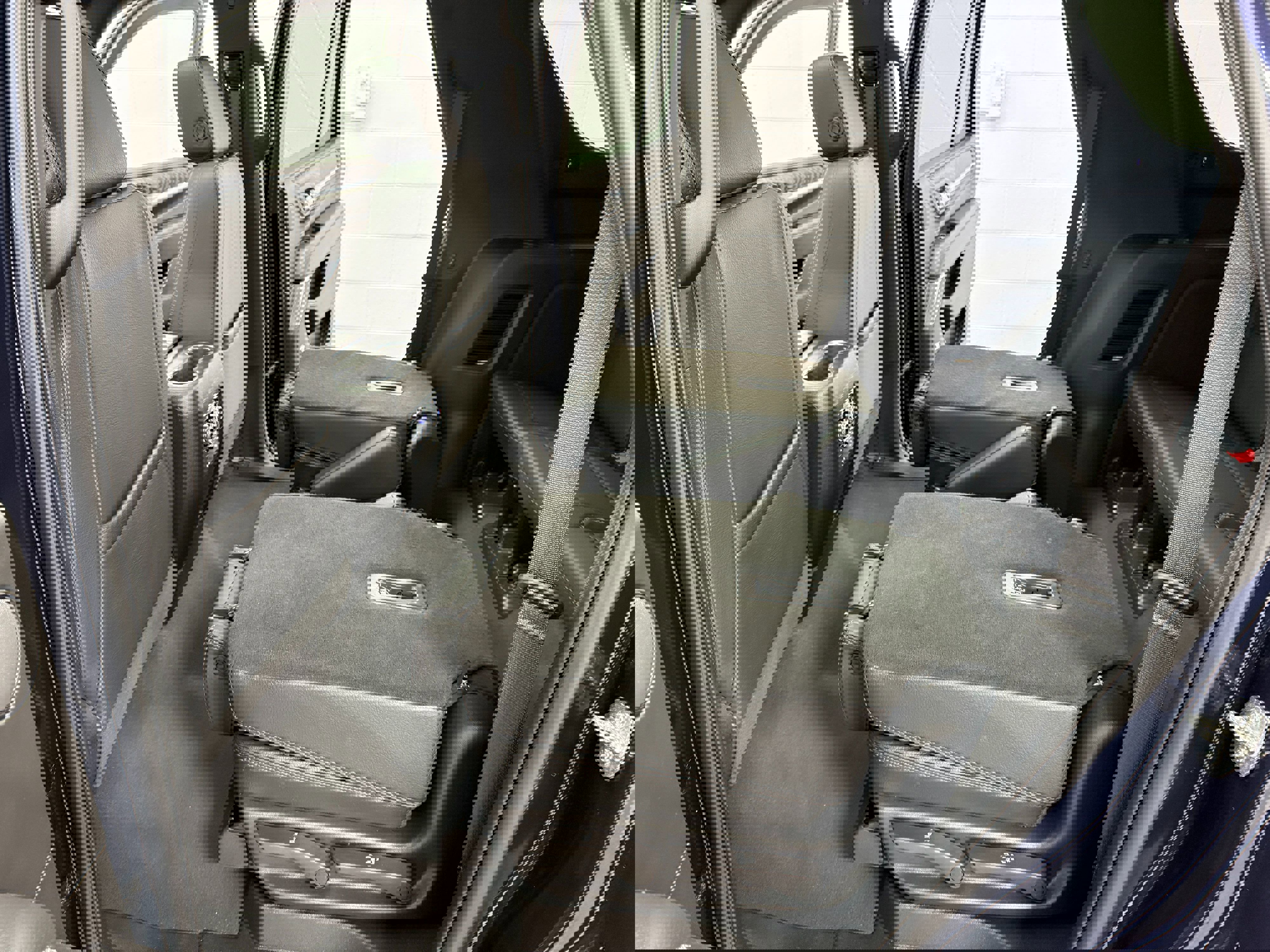 Used 2023 GMC Yukon Denali image 18