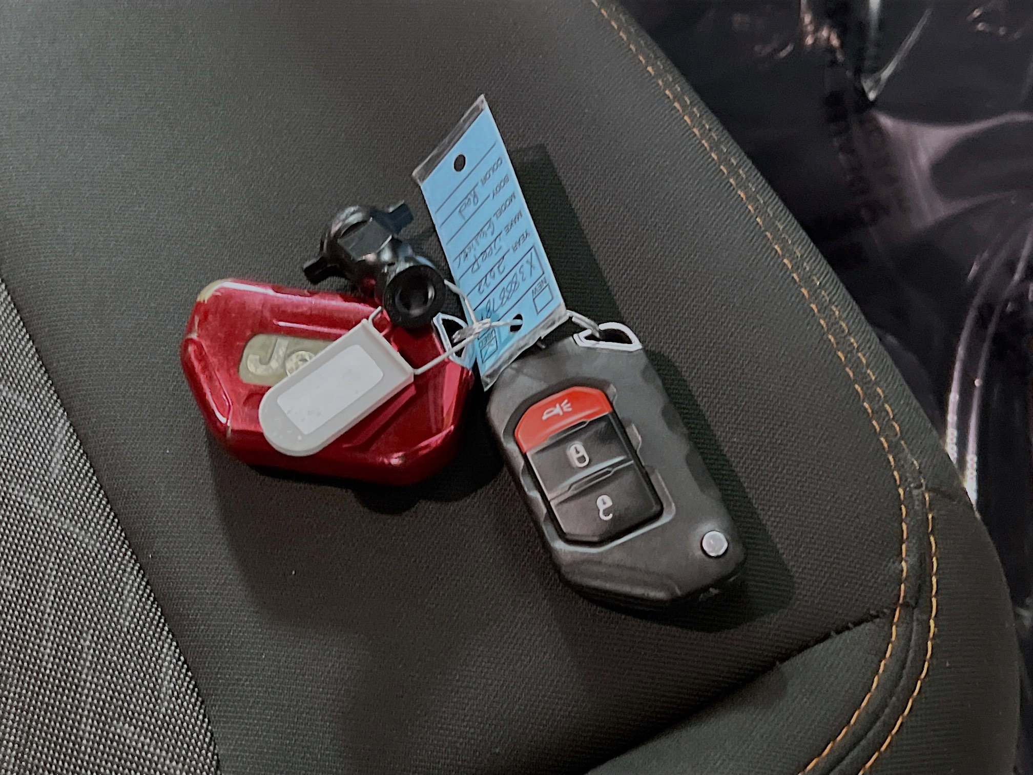 Used 2022 Jeep Gladiator Mojave AWD/4WD image 36