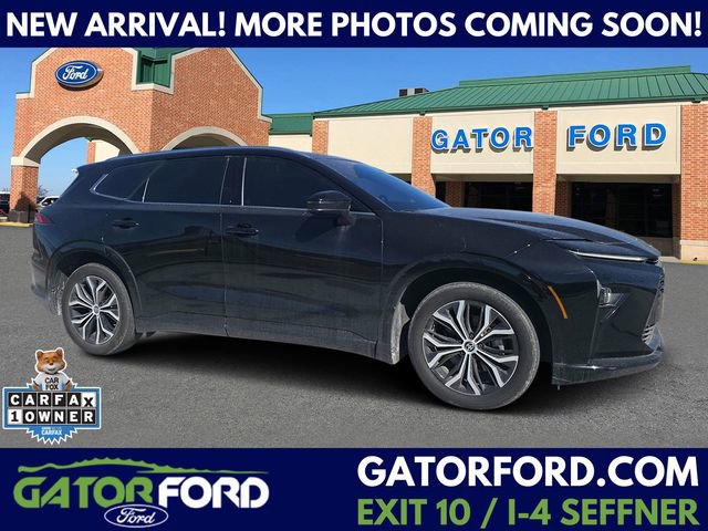 Used 2025 Toyota Crown Signia video 1