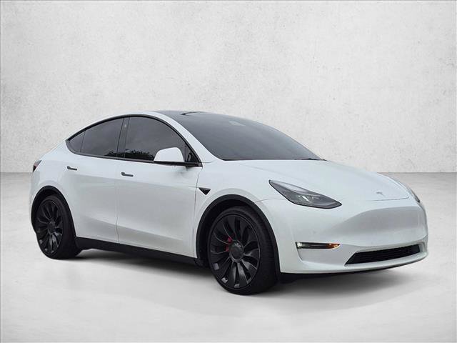 Used 2022 Tesla Model Y Performance AWD/4WD image 3