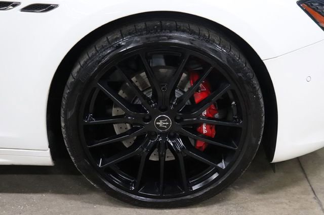 Used 2022 Maserati Ghibli Modena Q4 AWD/4WD image 31
