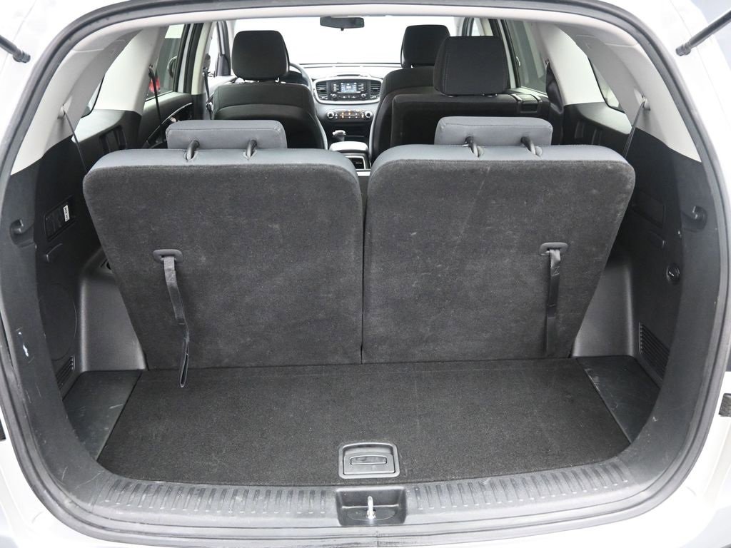 Used 2016 Kia Sorento LX image 23