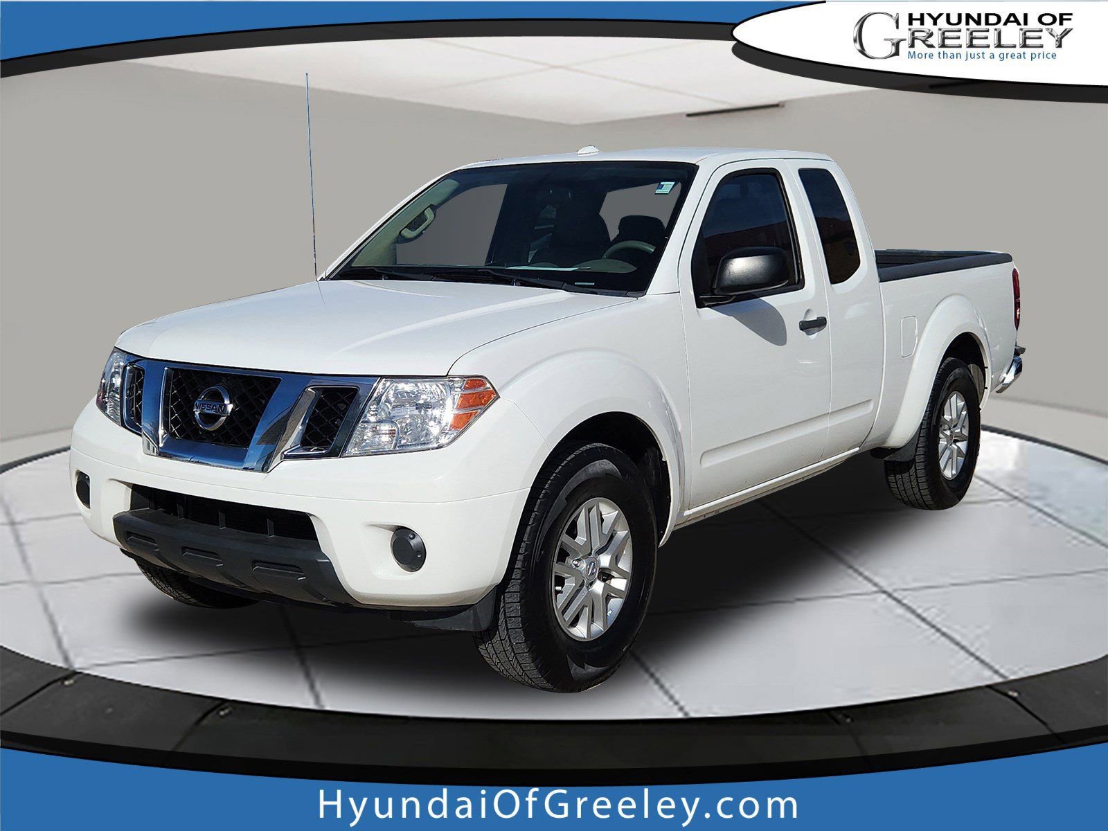 Used 2017 Nissan Frontier SV image 1