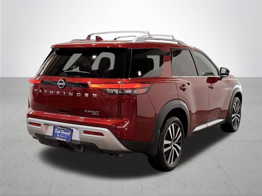 Used 2025 Nissan Pathfinder Platinum w/ Cargo Package image 10