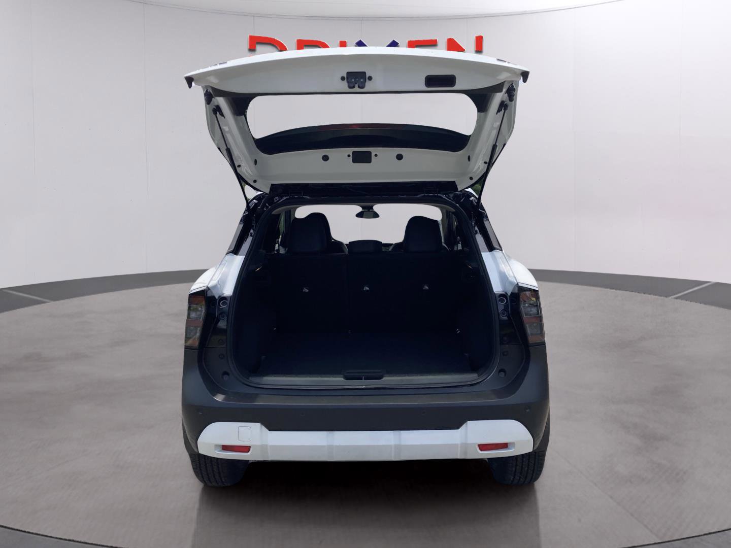 New 2025 Nissan Kicks SR image 43