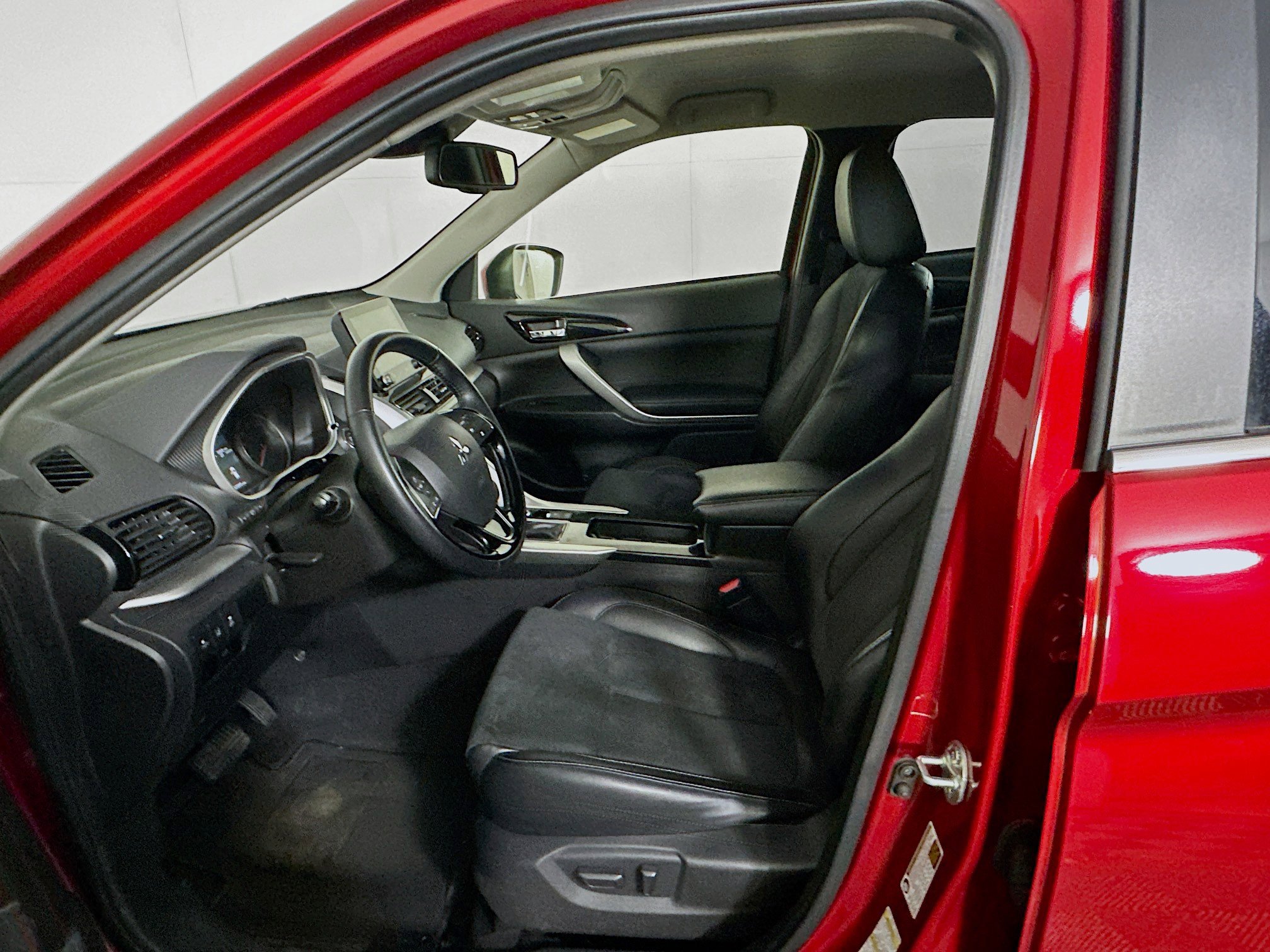 Used 2024 Mitsubishi Eclipse Cross SE image 13