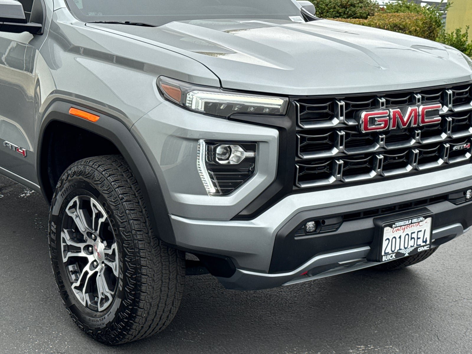 Certified 2025 GMC Canyon AT4 AWD/4WD image 4