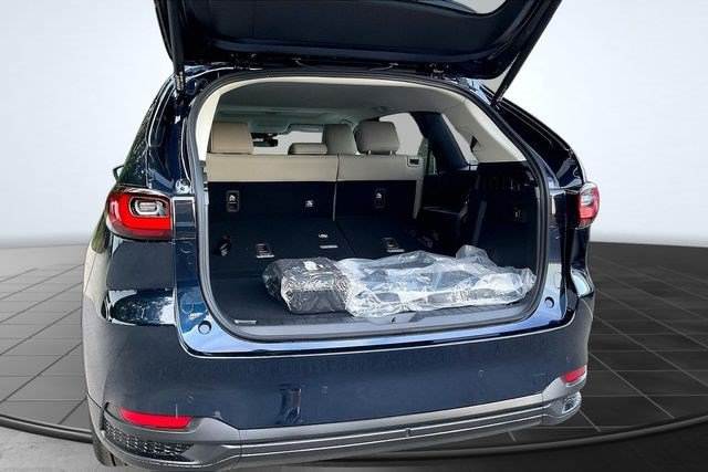 New 2026 MAZDA CX-90 3.3 Turbo w/ Preferred Package AWD/4WD image 13