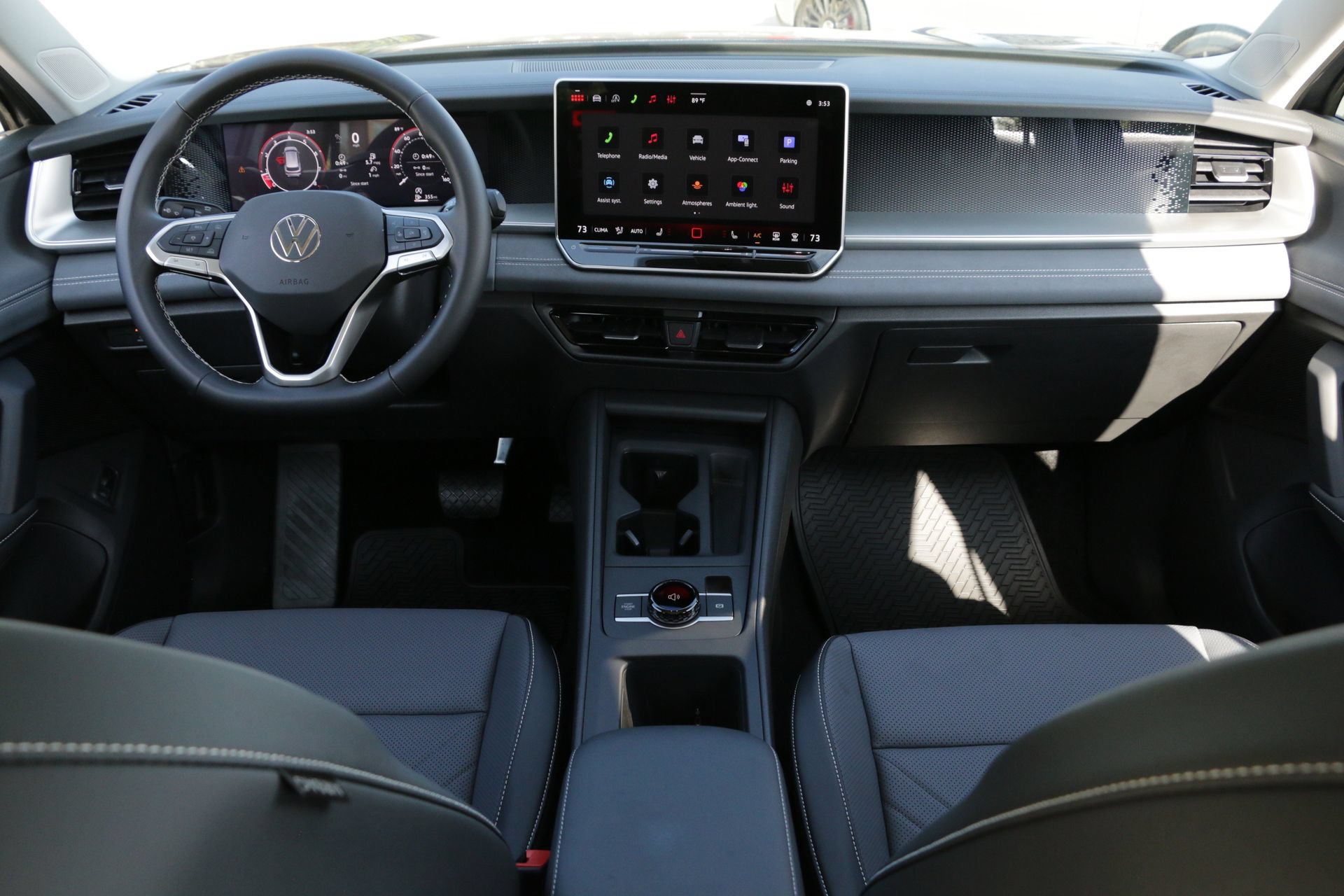Certified 2026 Volkswagen Tiguan SE FWD image 20