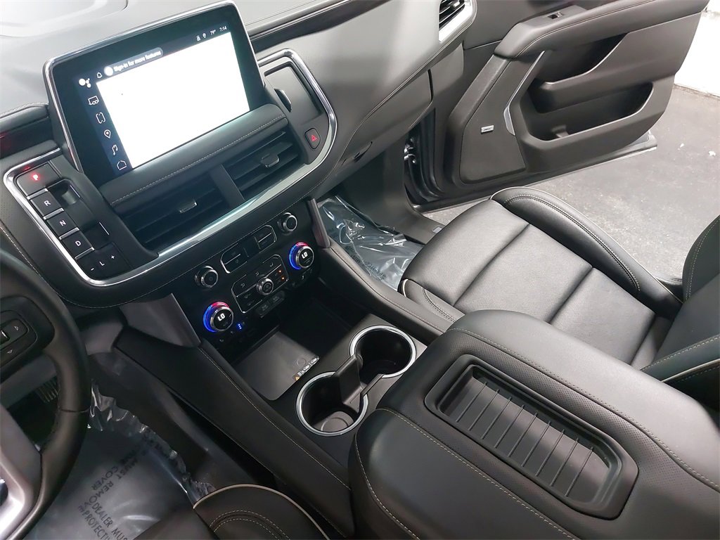 Used 2024 GMC Yukon SLT image 26