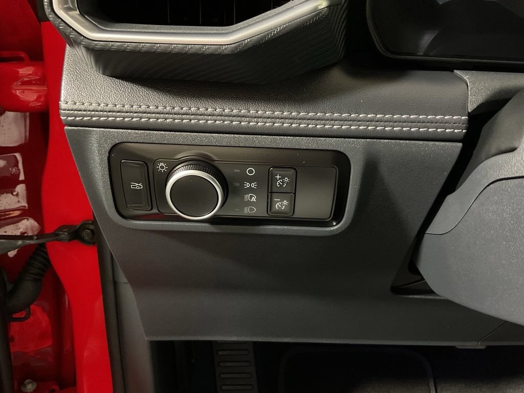 Used 2025 Ford Mustang GT Premium RWD image 29