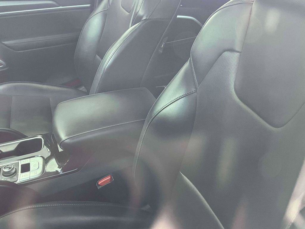 Used 2022 Kia Telluride S image 5