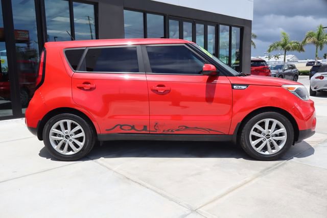 Used 2017 Kia Soul + FWD image 2