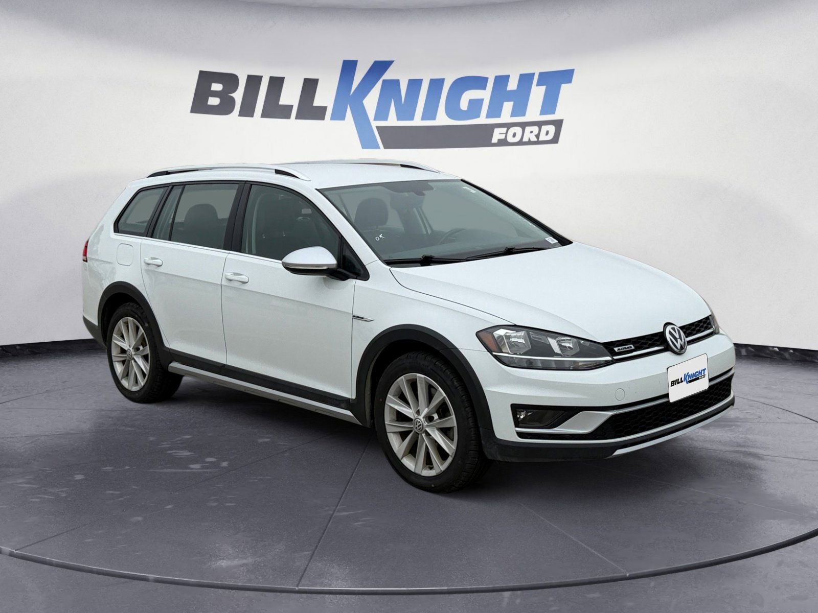 Used 2019 Volkswagen Golf Alltrack S image 7