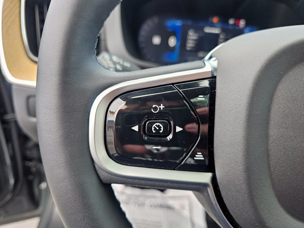 Certified 2026 Volvo XC60 T8 Ultra AWD/4WD image 20
