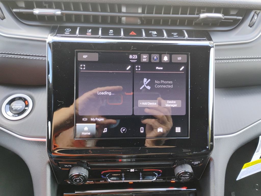 New 2025 Jeep Grand Cherokee Laredo X w/ Trailer Tow Package image 27