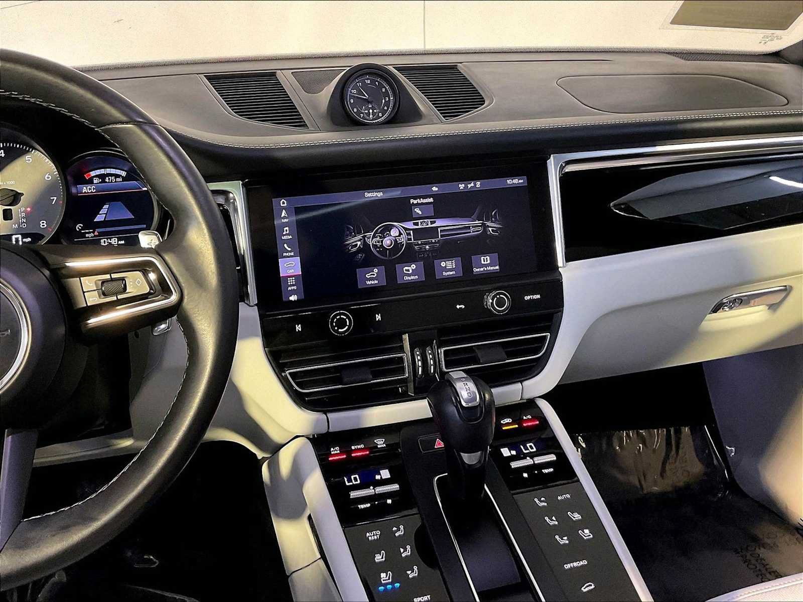 Certified 2023 Porsche Macan S AWD/4WD image 16