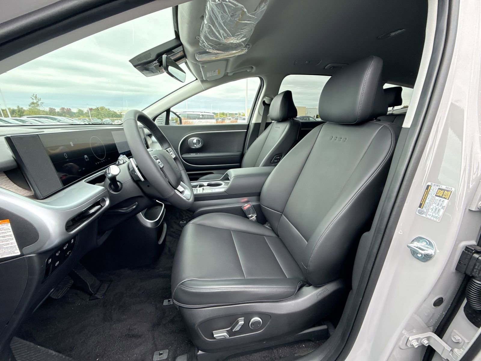 New 2026 Hyundai Ioniq 9 SEL image 13