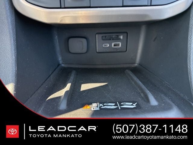 Used 2020 GMC Acadia Denali w/ Trailering Package image 38
